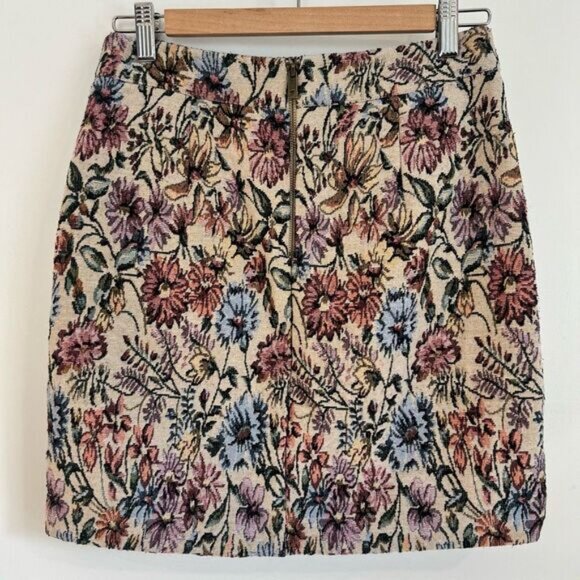 Icone Simons Women’s Small Floral Tapestry Textured Mini Skirt Granny Boho Cute - Picture 4 of 9